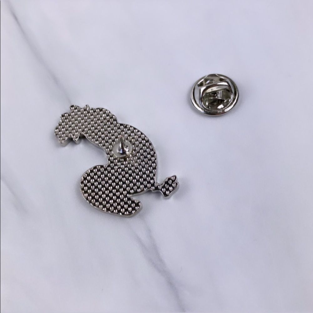 Black Rooster Enamel Pin/ Brooch - Picture 5 of 5
